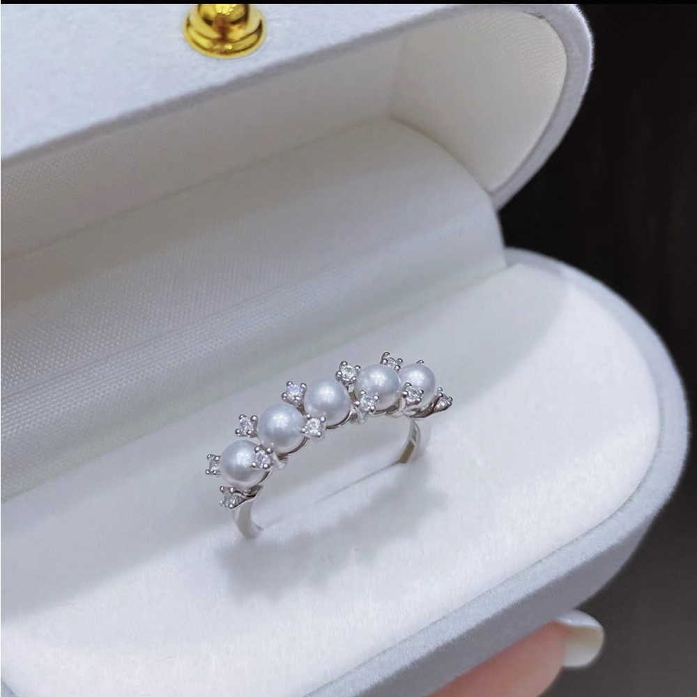 Seawater Akoya 3-4mm Seawater Pearls Silver Ring with rhinestones